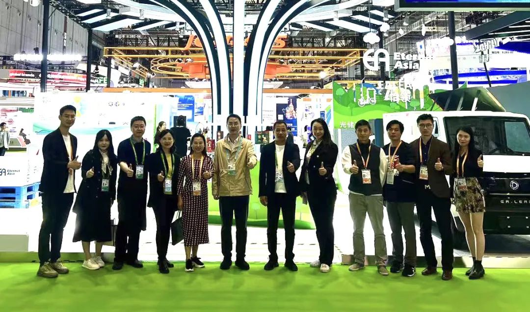 第6届进博会进行时，jinnianhui今年会-联怡展台精彩不断